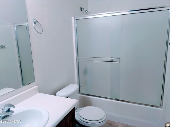 Building Photo - 15440 W Mauna Loa Ln