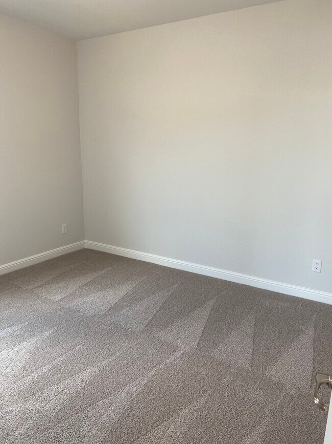 Bedroom #4 - 1021 Gillespie Dr