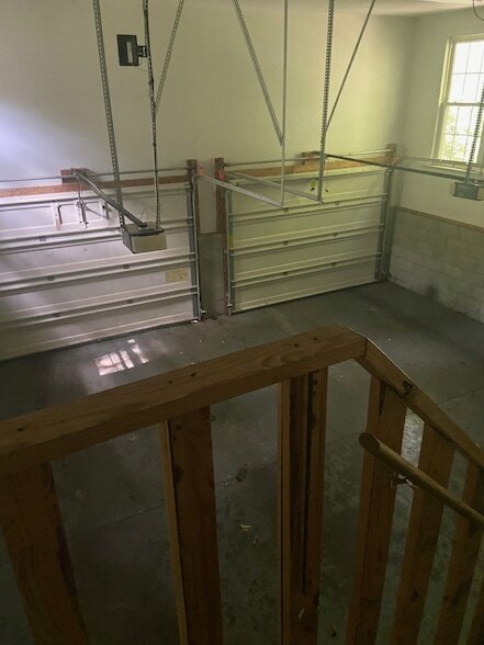 Building Photo - 235 Scenic Dr