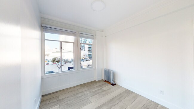 Building Photo - 1801 California St