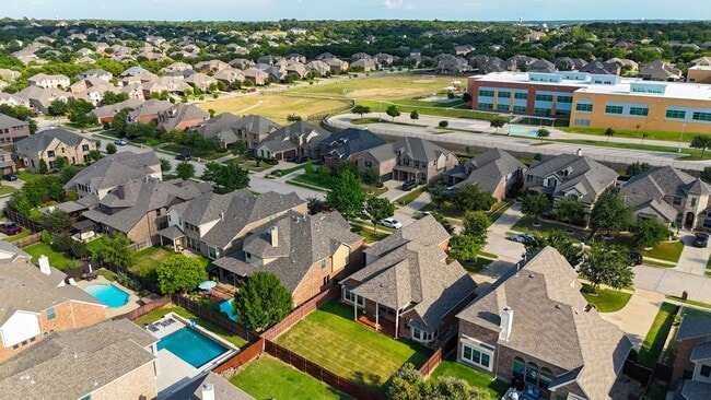 Building Photo - Gorgeous 2-story in Keller