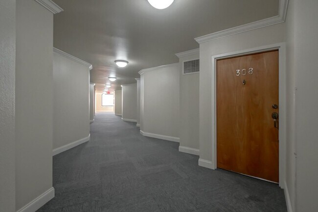 Building Photo - 2045 N Third Street