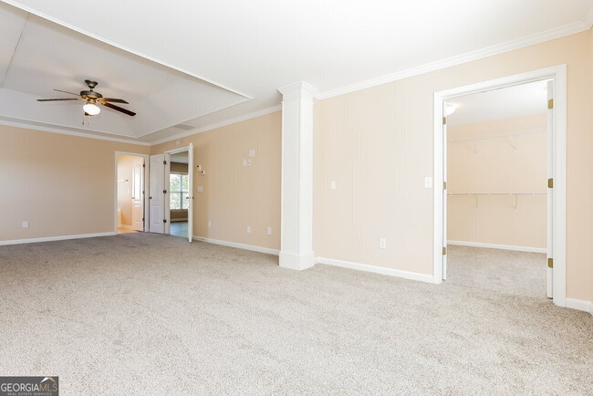Building Photo - 151 Oak Haven Dr