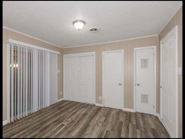 Building Photo - 4716 Buckingham Pl