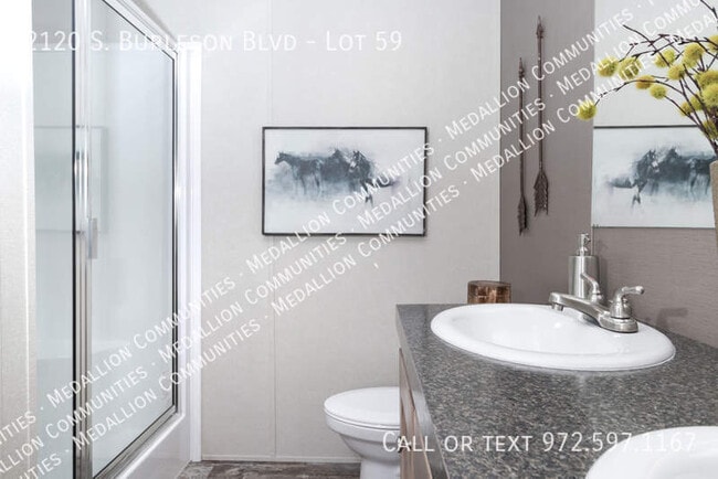 Building Photo - 2120 S Burleson Blvd