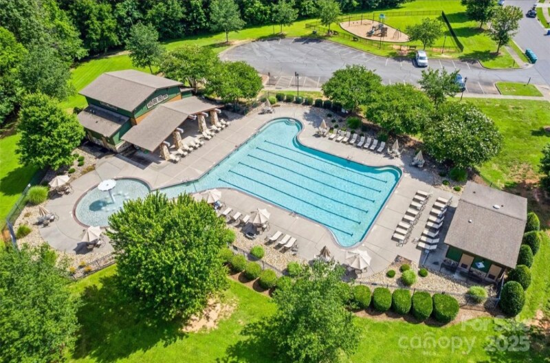 Building Photo - 8312 Compton Acres Ln