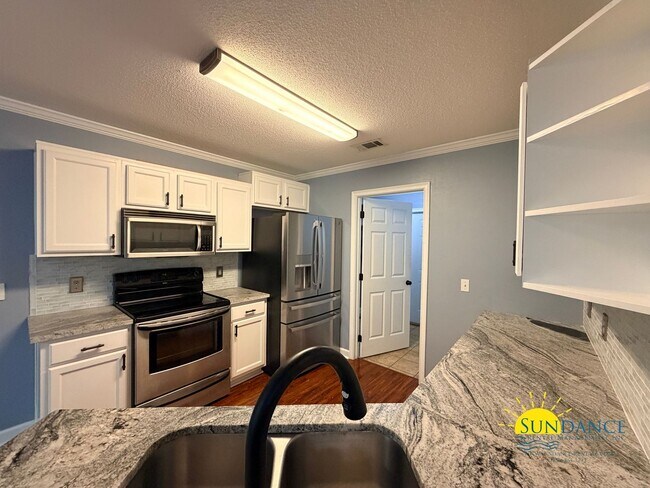 Building Photo - 2705 Apple Blossom Ct