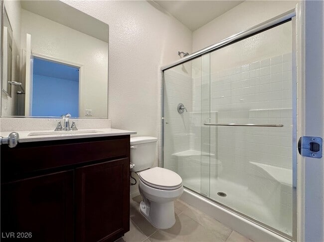 Building Photo - 8109 Minavalle Ave