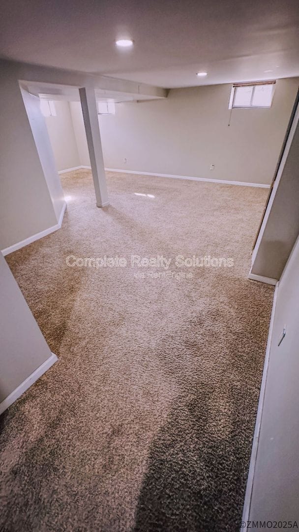 Building Photo - 10200 Tappan Dr
