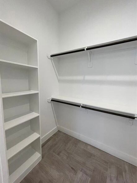 Building Photo - 1703 Cedrocanna Ln