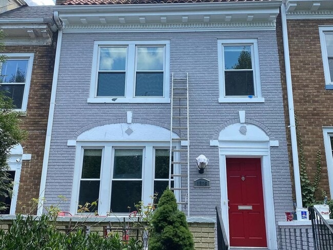 Building Photo - 1526 Upshur St NW