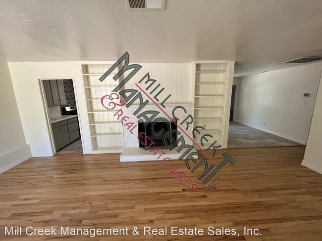 Building Photo - 3 br, 2 bath House - 1709 W. Laurel Ave