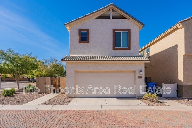 Building Photo - 2189 S Sanders Dr