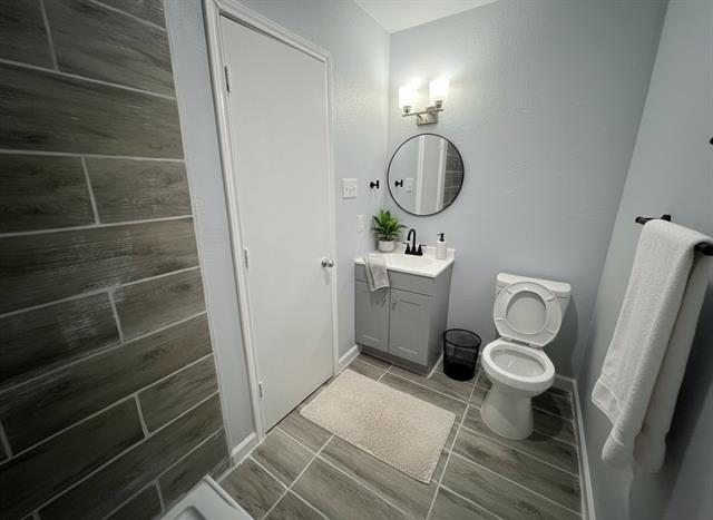 Building Photo - 1911 Primrose Ln