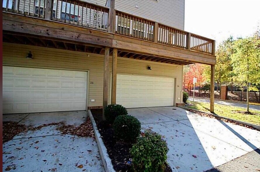 Building Photo - 24 Zenith Loop