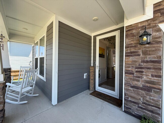 Building Photo - 113 Gabbro Pl