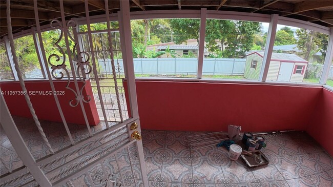 Building Photo - 14931 NE 7th Ct