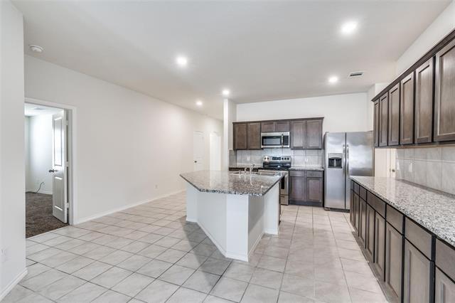 Building Photo - 2615 Horton Dr