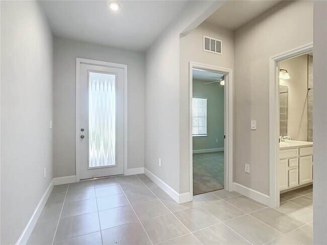 Building Photo - 16876 Castoro Dr