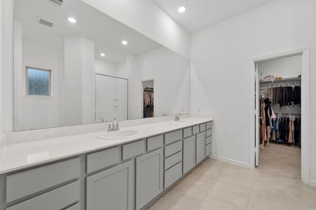 Building Photo - 3704 Field Coast Ln