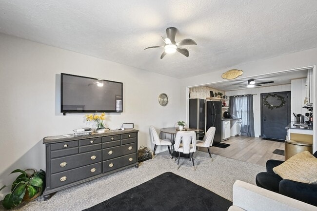 Building Photo - 3705 Bremond St