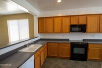 Building Photo - 3381 Thoreau Ln