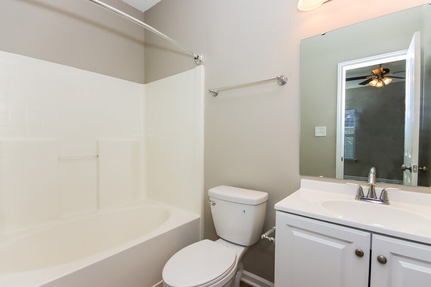 Building Photo - 107 Peterborough Dr