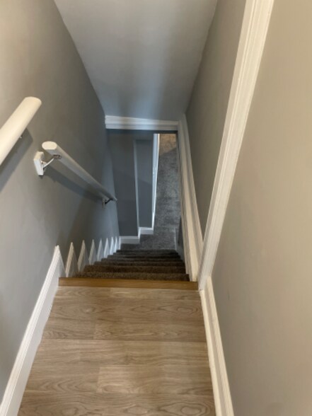 Building Photo - 3417 Chestnut Ave