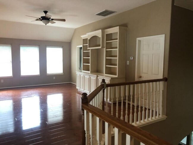 Building Photo - 4303 Gregwood Ct