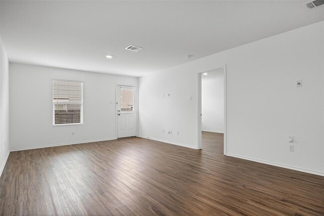 Building Photo - 364 Gabbro Gdns
