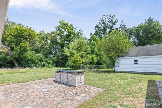 Building Photo - 227 Parkway Pl