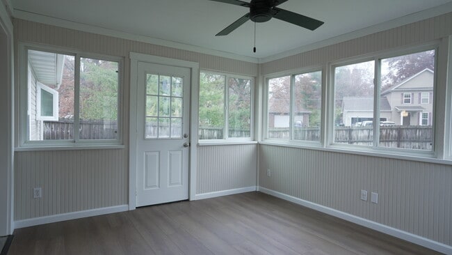 Building Photo - Spruce Hill