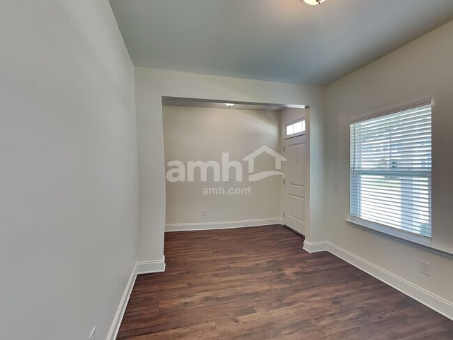 Building Photo - 5964 Hagar Vly Dr
