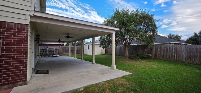 Building Photo - 5210 Nautilus Ln