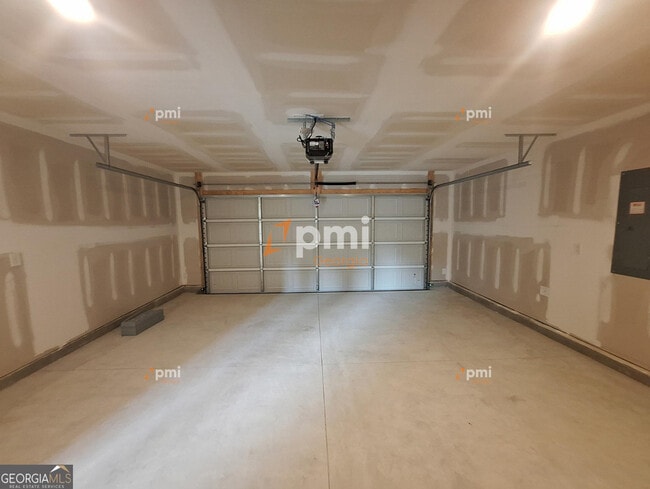 Building Photo - 181 Kinsale Dr