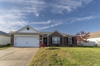 Building Photo - 4634 Boardwalk Dr