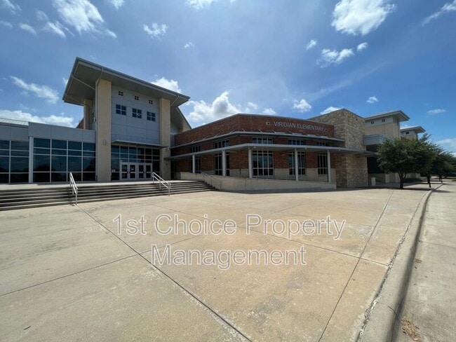 Building Photo - 1030 Lone Ivory Trail