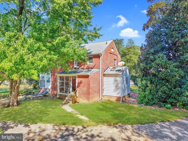 Building Photo - 13206 Occoquan Rd