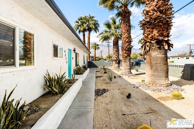 Building Photo - 4373 E Camino Parocela