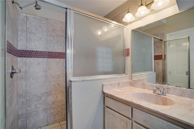 Building Photo - 5028 Sunridge Palms Dr