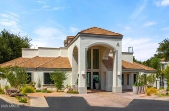 Building Photo - 1250 W Grove Pkwy