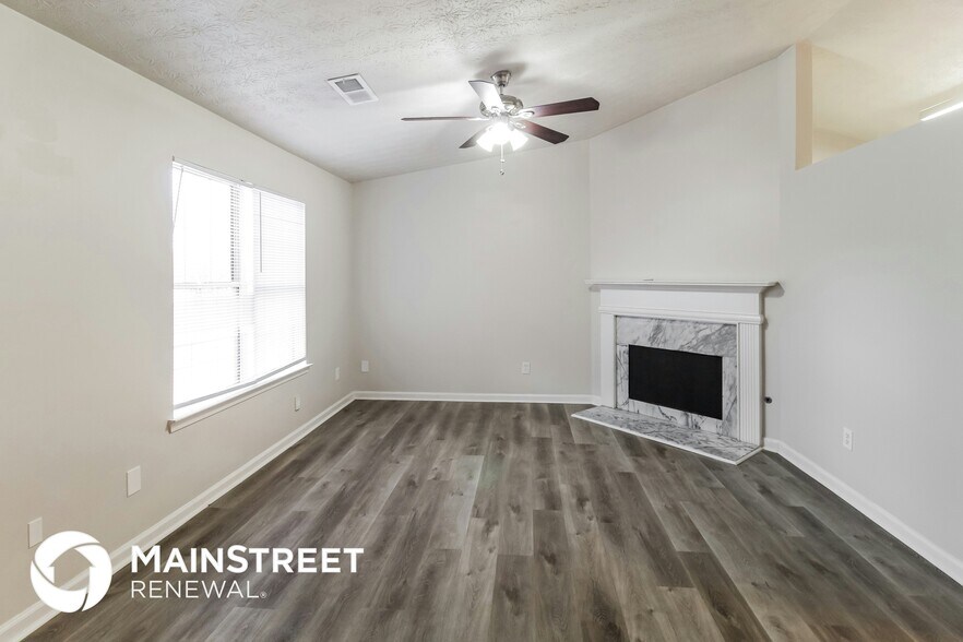 Building Photo - 1108 Sunday Ln