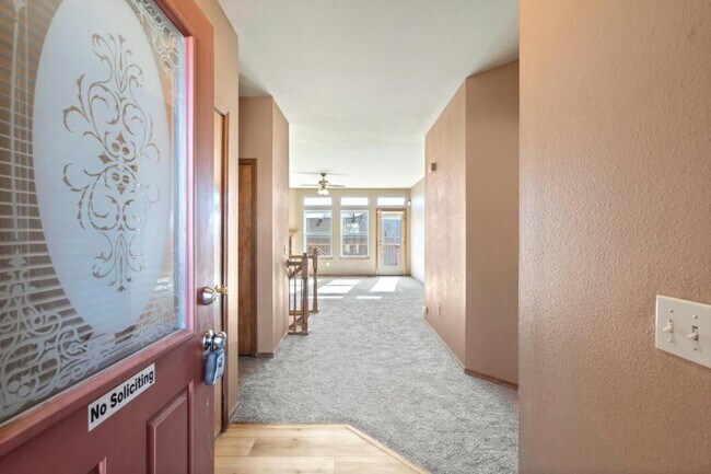 Building Photo - 3753 Pony Tracks Dr