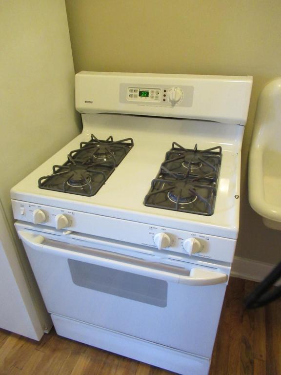 Building Photo - 1220 Marion, Apartment #34