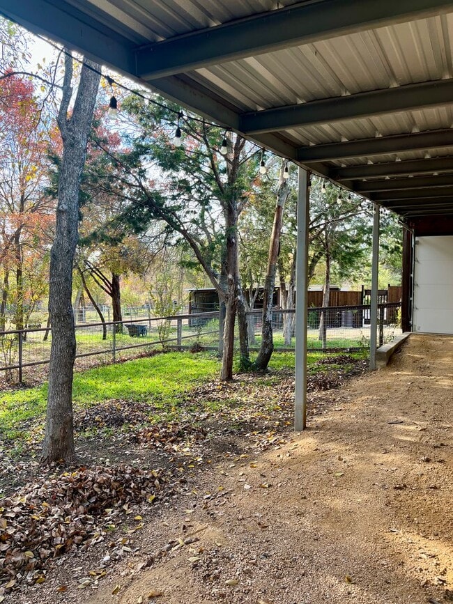 Building Photo - ALL BILLS INCLUDED!!! Studio Apartment - Country Living at its Best - FURNISHED