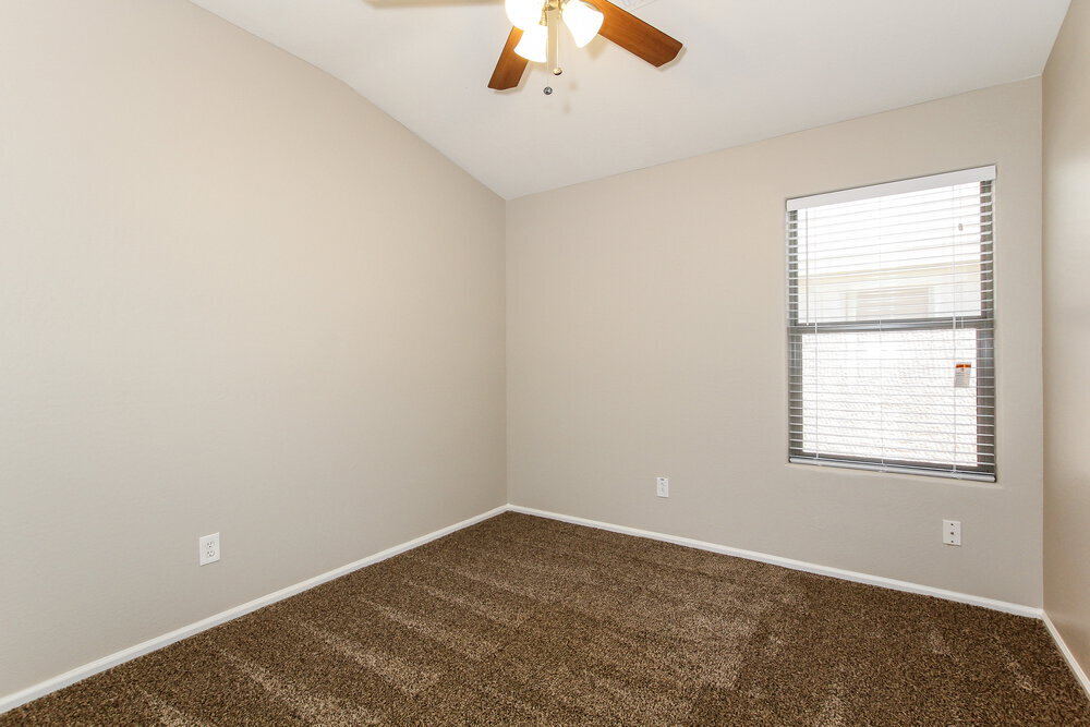 Building Photo - 17607 W Georgia Dr