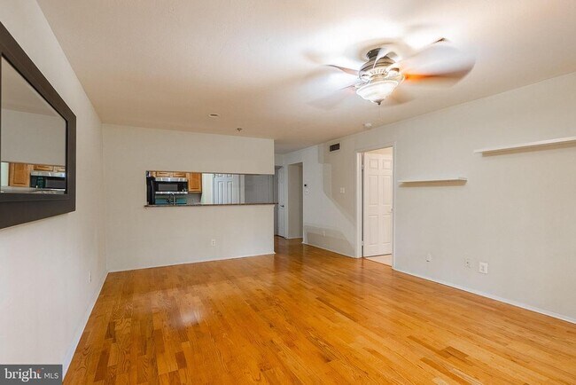 Building Photo - 3309 Wyndham Cir