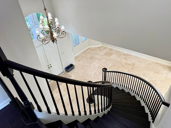 Building Photo - 6509 Stonehurst Cir