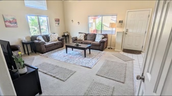 Building Photo - 890 Kitty Hawk Dr