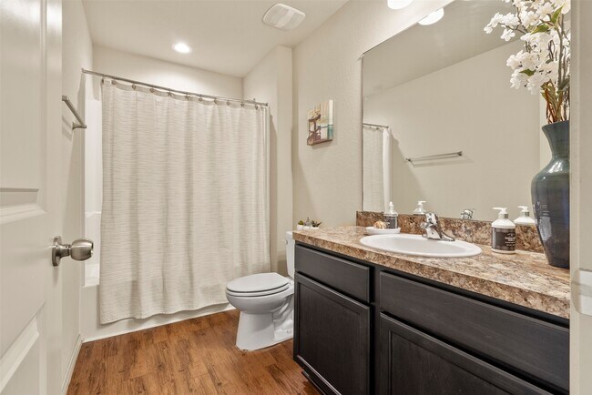 Building Photo - 15470 Rancho Joya Wy